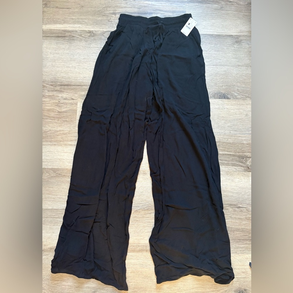 Women's Black Wide-Leg Lounge Pants
